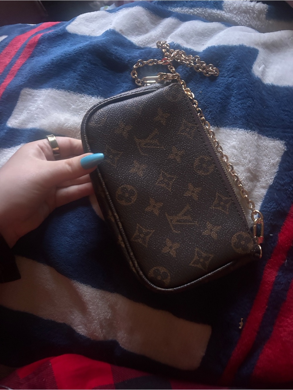 Purse - Picture 4 of 6